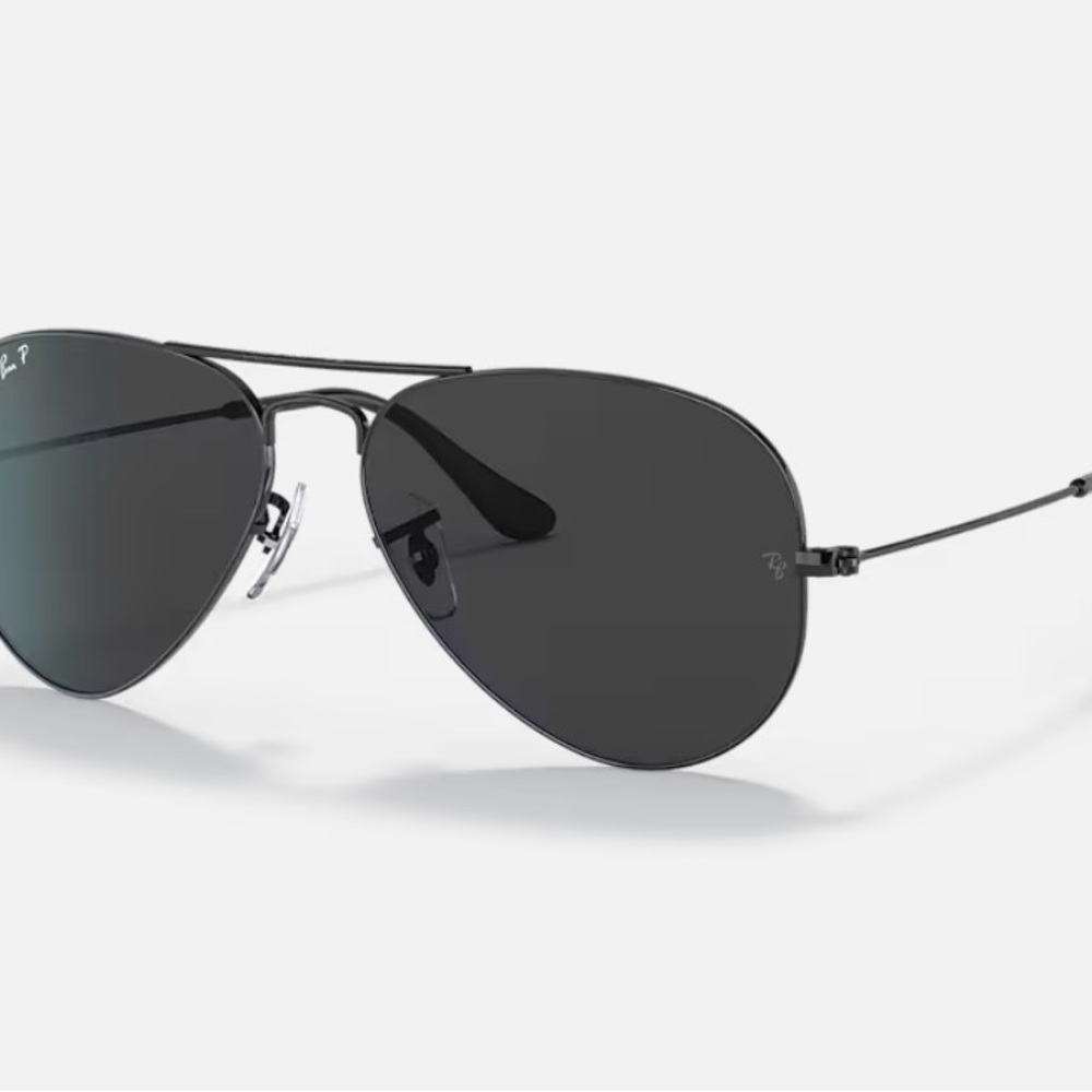 Ray-Ban Black Aviator Sunglasses